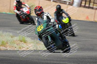 media/Jun-04-2022-WERA (Sat) [[b852bbbd55]]/Practice Races/7- WERA riders school/